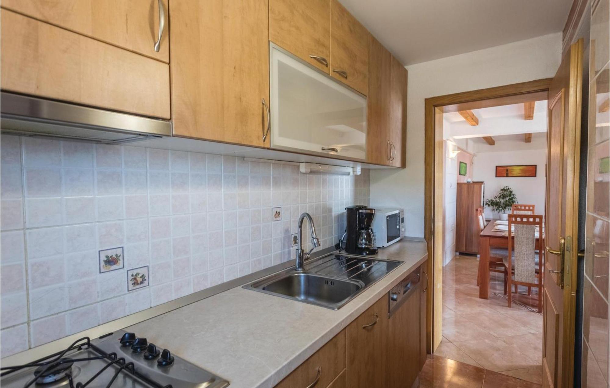 Lovely Apartment In Komarna With House Sea View Klek Eksteriør billede