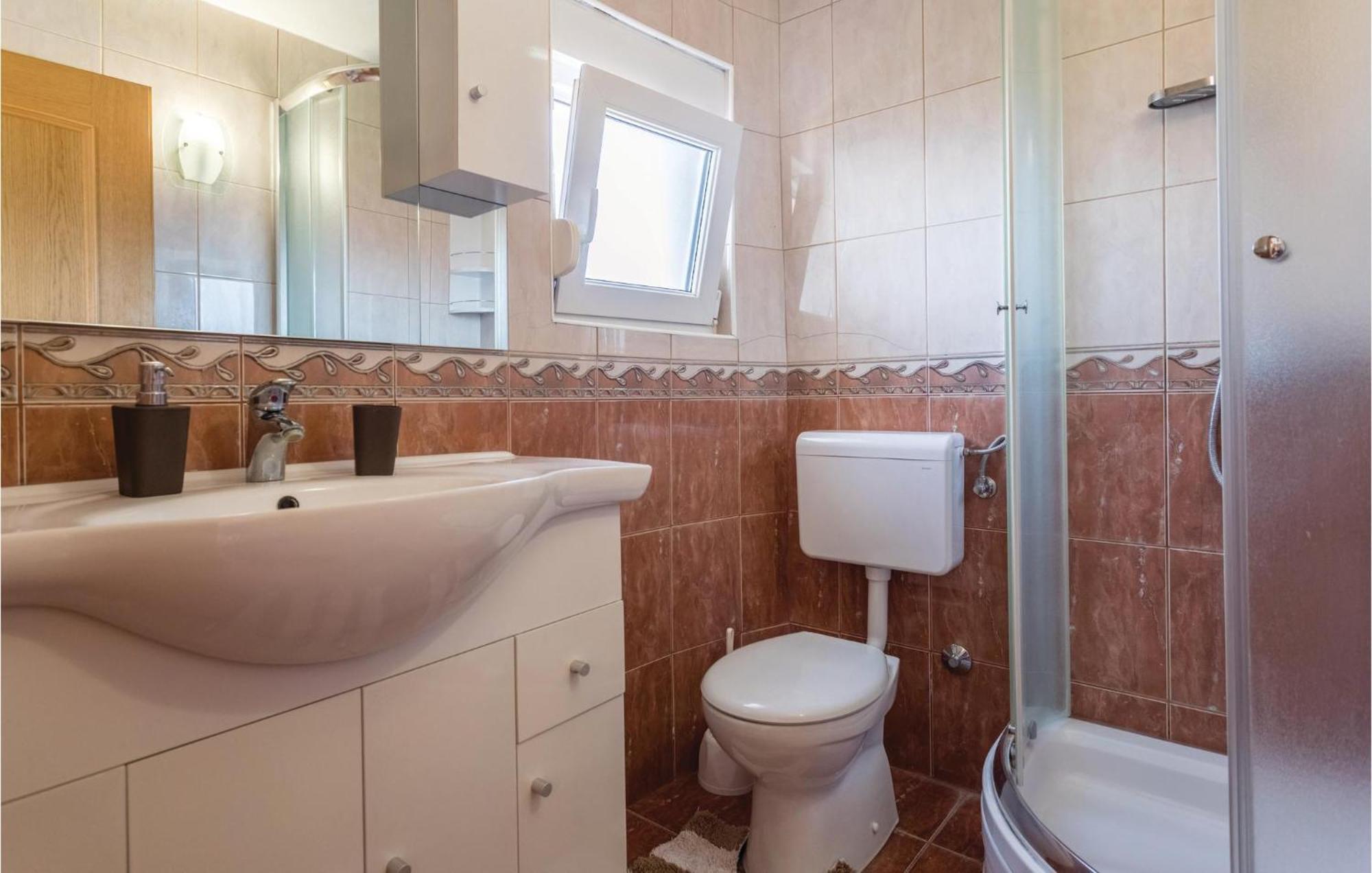 Lovely Apartment In Komarna With House Sea View Klek Eksteriør billede